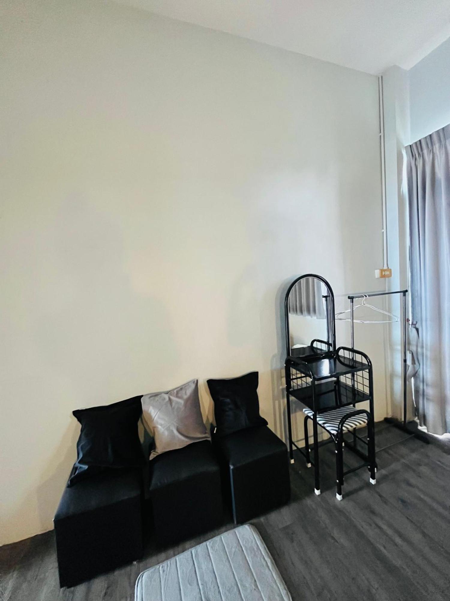 Patone Hostel Phra Nakhon Si Ayutthaya Exterior photo